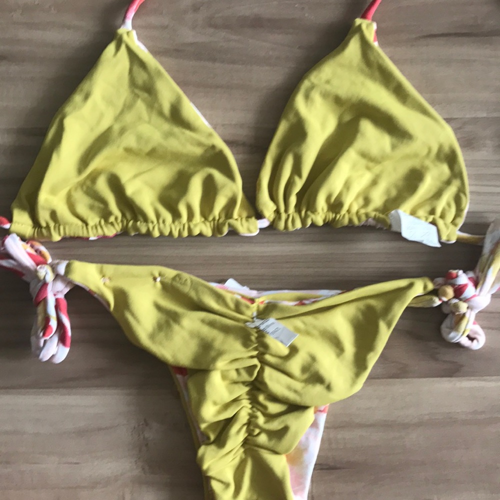 Reversible set - Picture 3 of 3